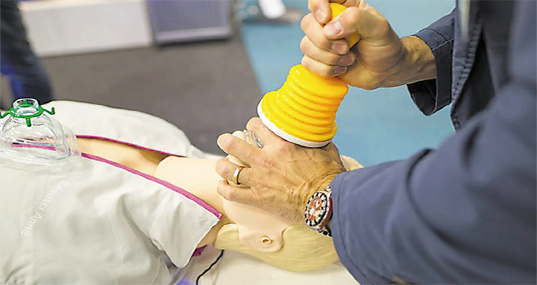 LifeVac Anti-Choking Device 3